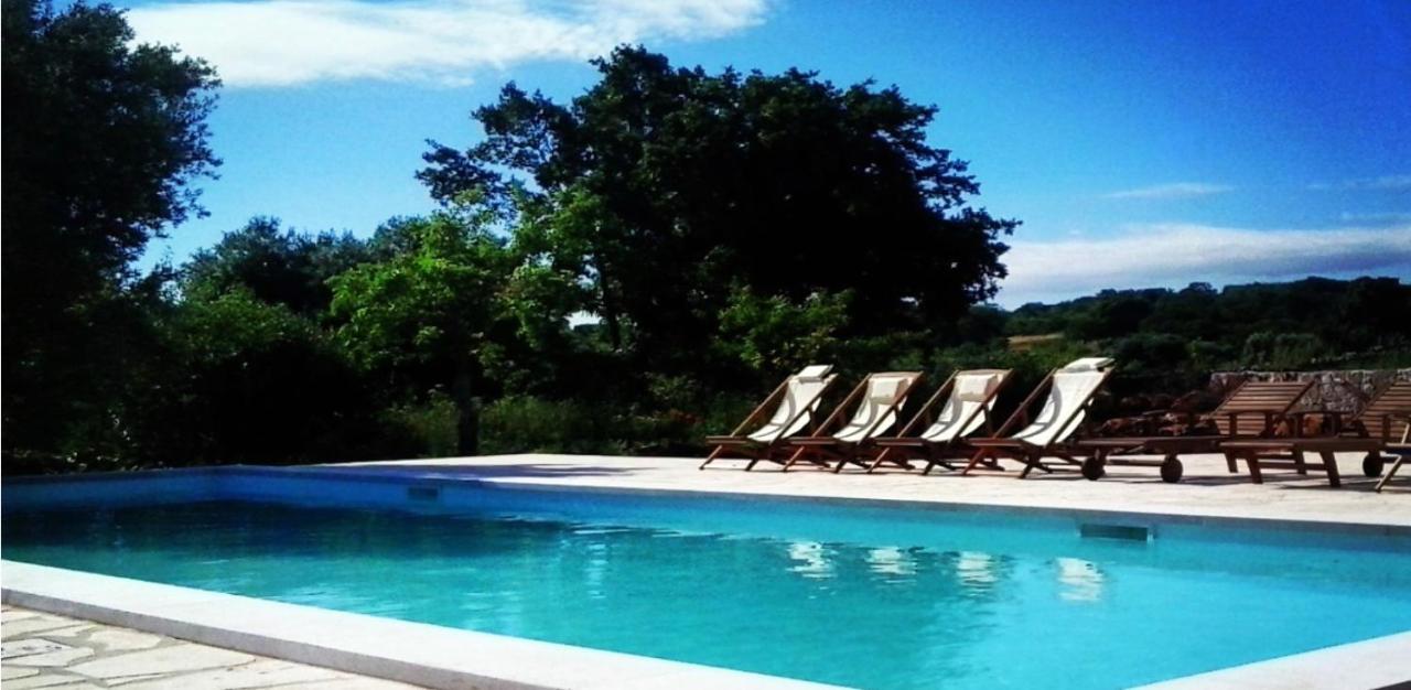 I Trulli Di Acquarossa Aparthotel Чистернино Екстериор снимка