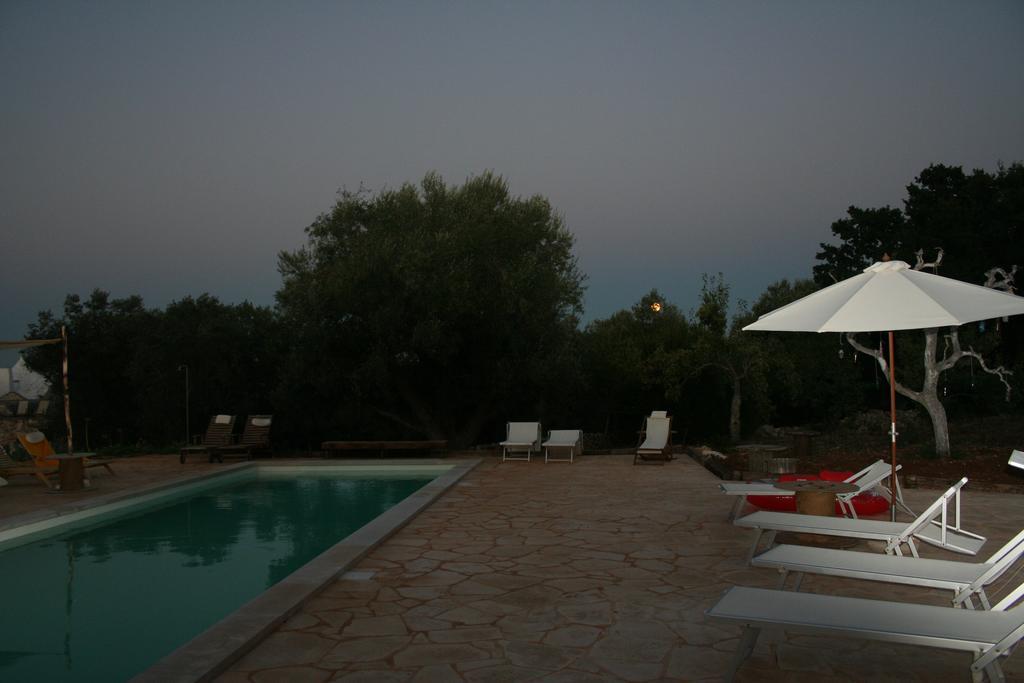 I Trulli Di Acquarossa Aparthotel Чистернино Екстериор снимка