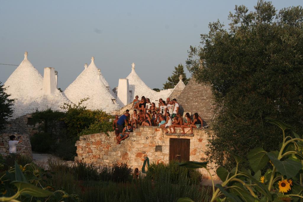 I Trulli Di Acquarossa Aparthotel Чистернино Екстериор снимка